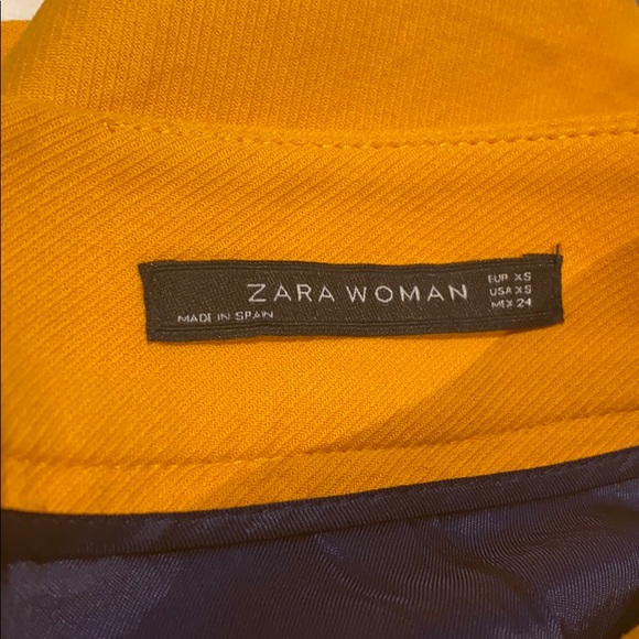 NEW! Zara Mini Skirt - Picture 3 of 4